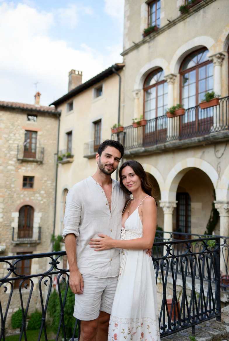 Balayı İç Giyim Rehberi: Bavul Hazırlığı, Gecelik Modelleri ve Aksesuar Önerileri