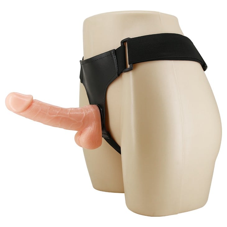 18.5 cm cm belden bağlamalı gerçekçi strap-on detay çekim Moonette