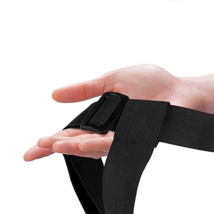18.5 cm cm belden bağlamalı gerçekçi strap-on alt görünüm Moonette