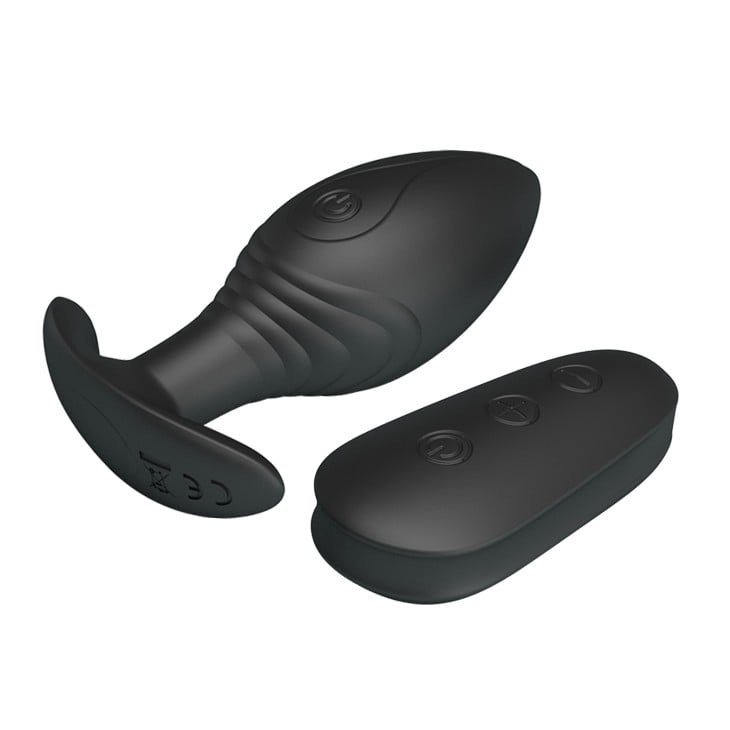 silikon 12 fonksiyonlu kumandalı altın anal plug yakın plan Moonette